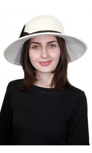 Шляпа Мода
